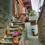 Treppe im Dorf von Soglio